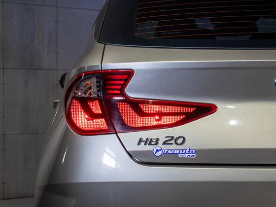HYUNDAI HB20 1.6 16V FLEX VISION MANUAL HYUNDAI HB20 1.6 16V FLEX VISION MANUAL